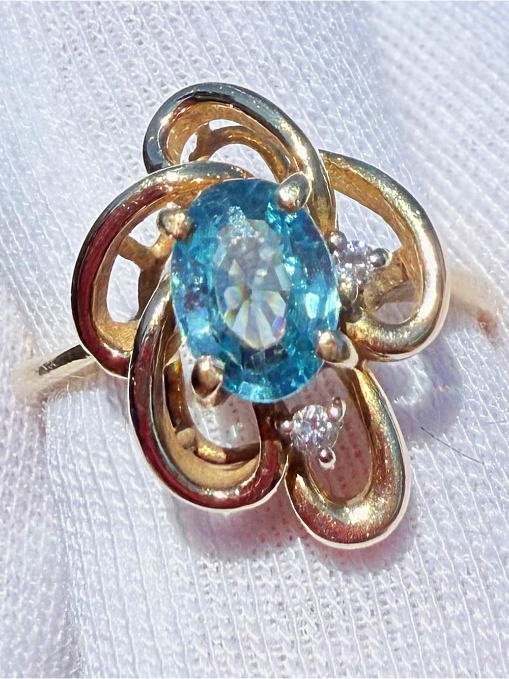 14k Gold Blue Apatite Gemstone Floral Ring with Natural Diamond Accents!